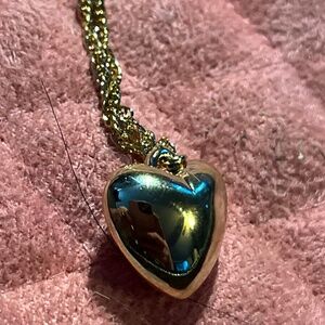 heart necklace